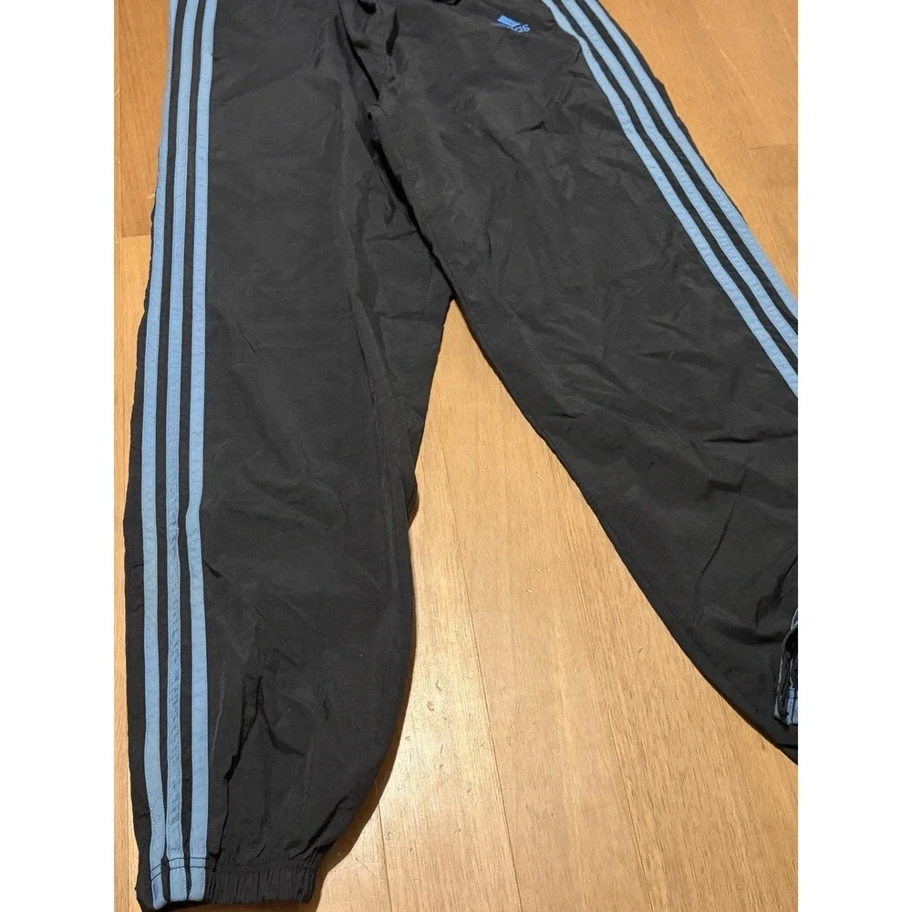 Vintage Adidas Nylon Pants Track Men's MEDIUM 80s Sweatpants Satin Shiny Retro